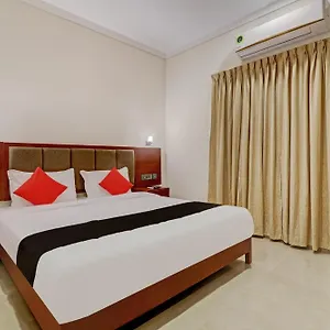 Hotel Super Townhouse Kizhakkambalam Tourist
